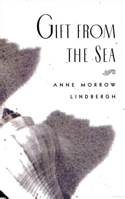 Cover of Gift From the Sea (1906)