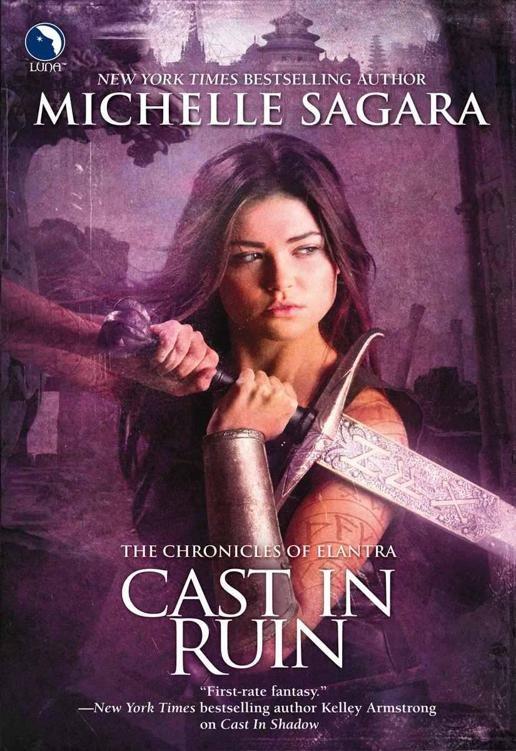 Cover of Cast in Ruin (2011)