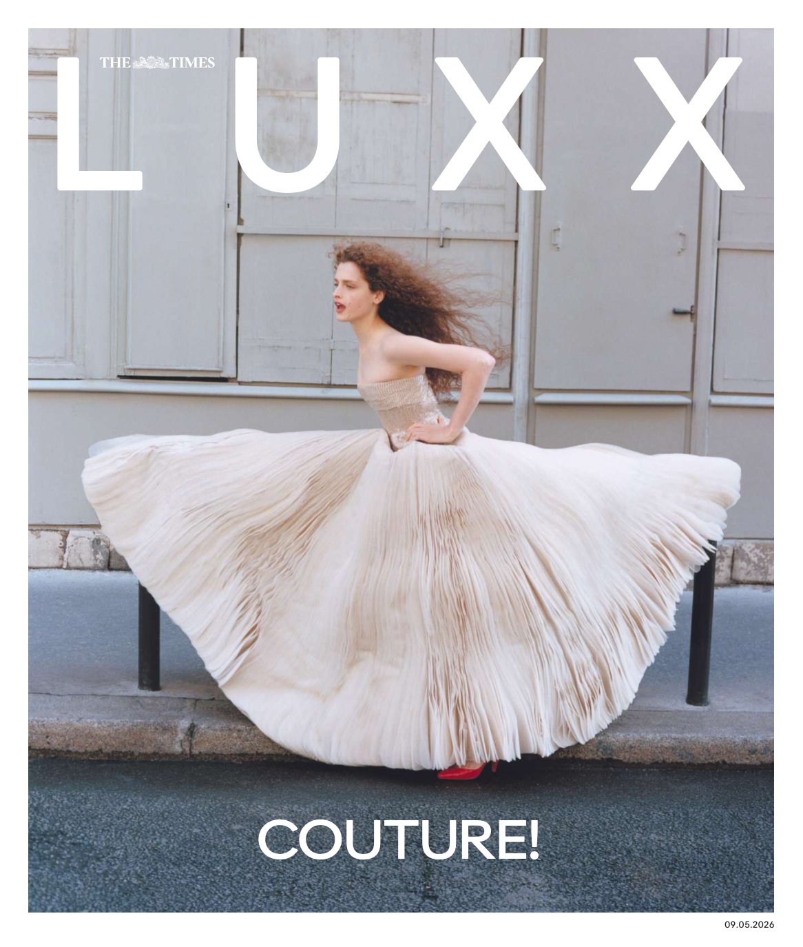 Cover of COUTURE!