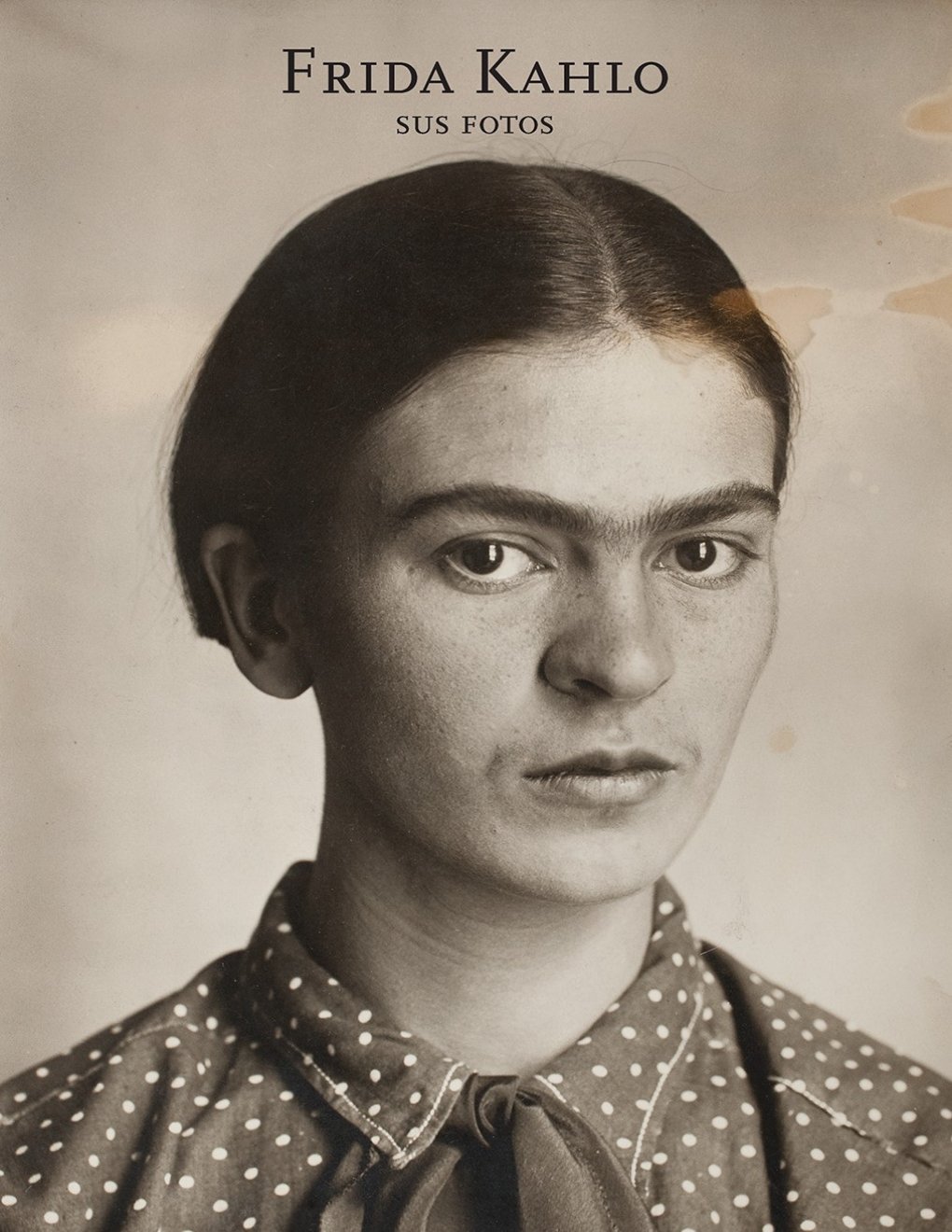 Cover of Frida Kahlo. Her Photos
