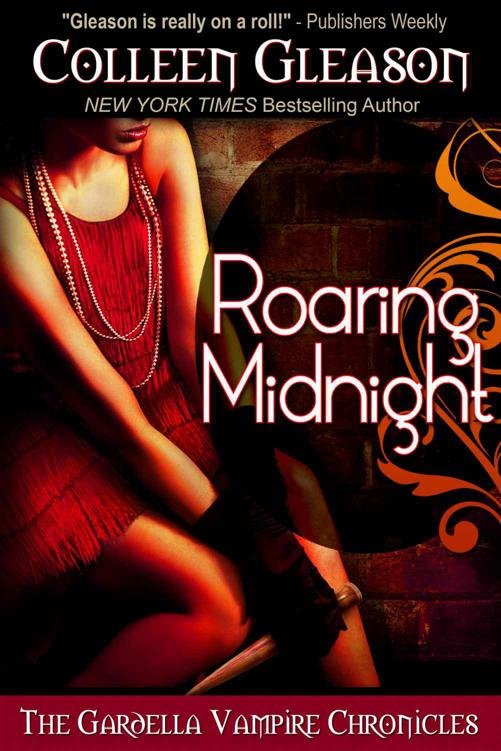 Cover of Gardella Vampire Chronicles Roaring Midnight (1821)