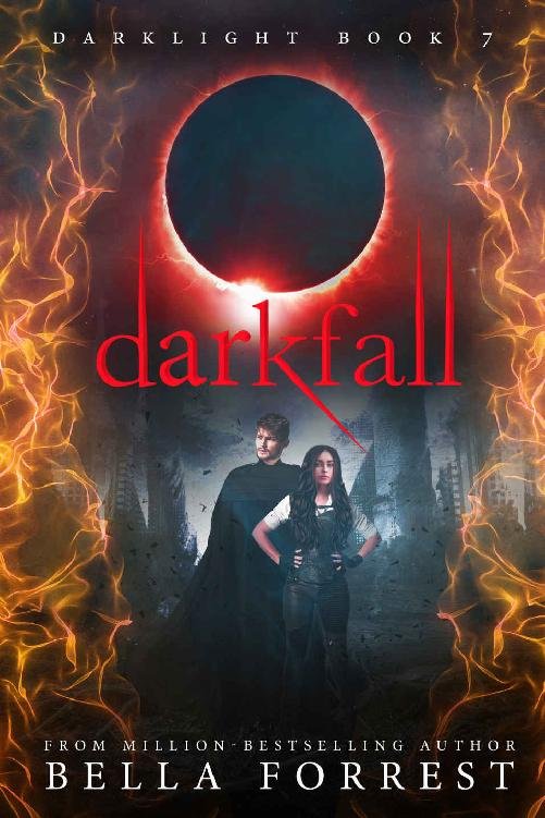 Cover of Darklight 7- Darkfall (2020)